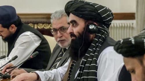 متقی کا دورہ بھارت: افغانستان مہرہ ہے، بادشاہ نہیں!